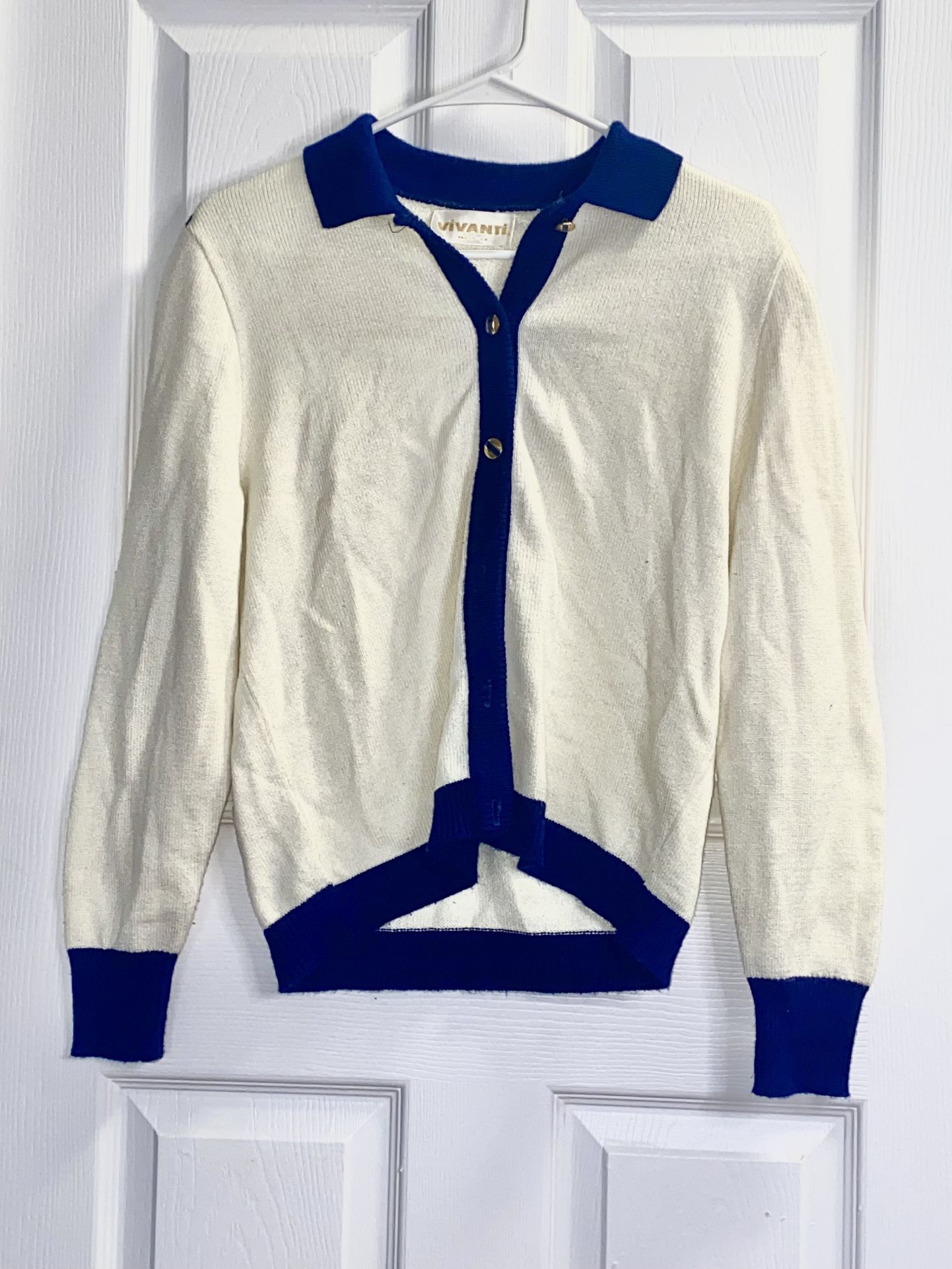 Vintage Vivanti Cream And Blue Cardigan