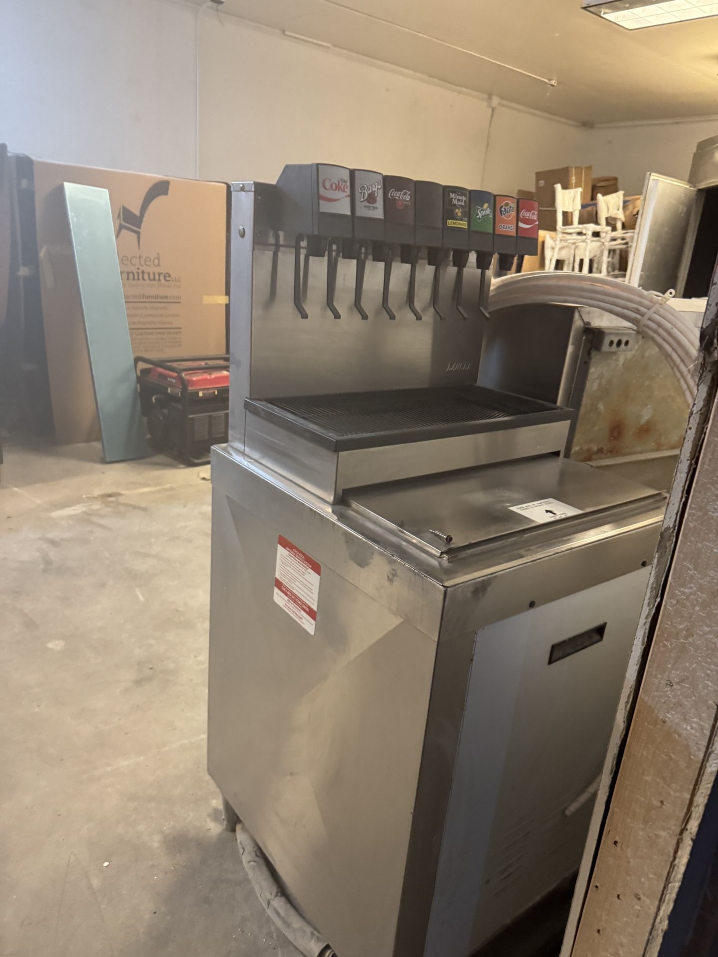 Full Restaurant Equipment, Wire Shelf Rack, Slat wall Display Penal