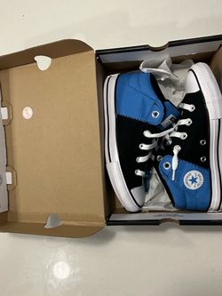 Kids Youth size 2 converse