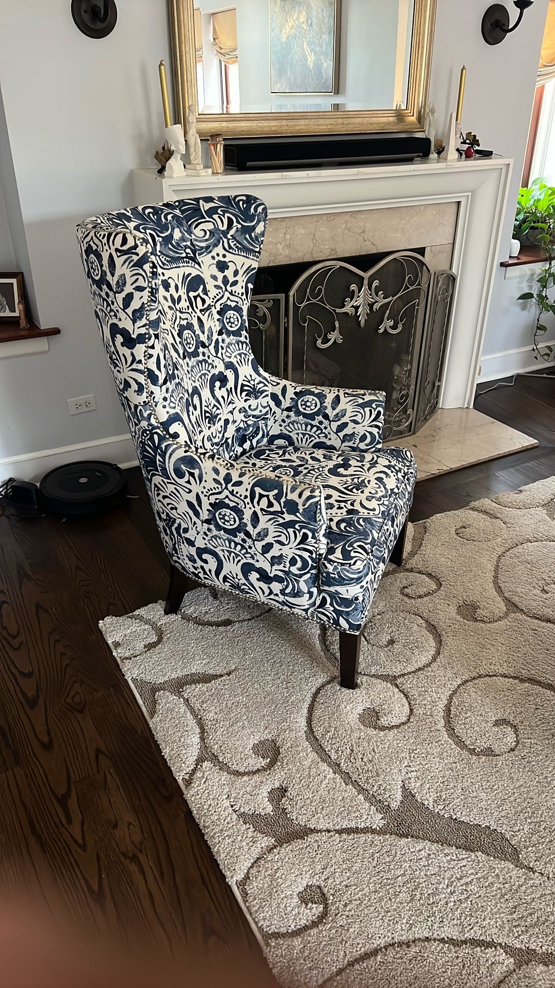 Accent Chair