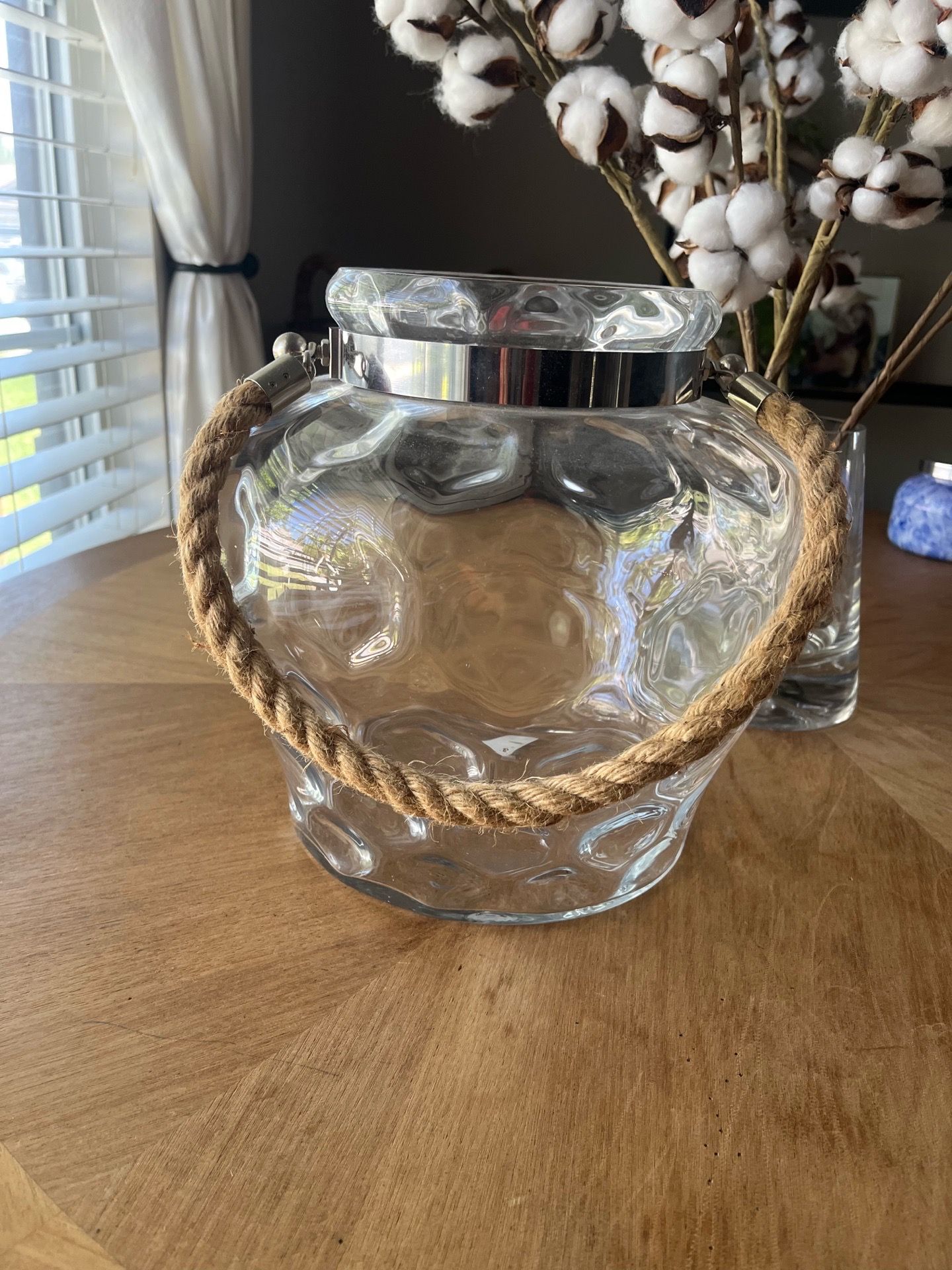 Glass vase