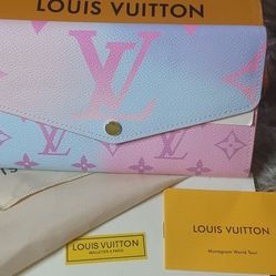 LV Wallet  