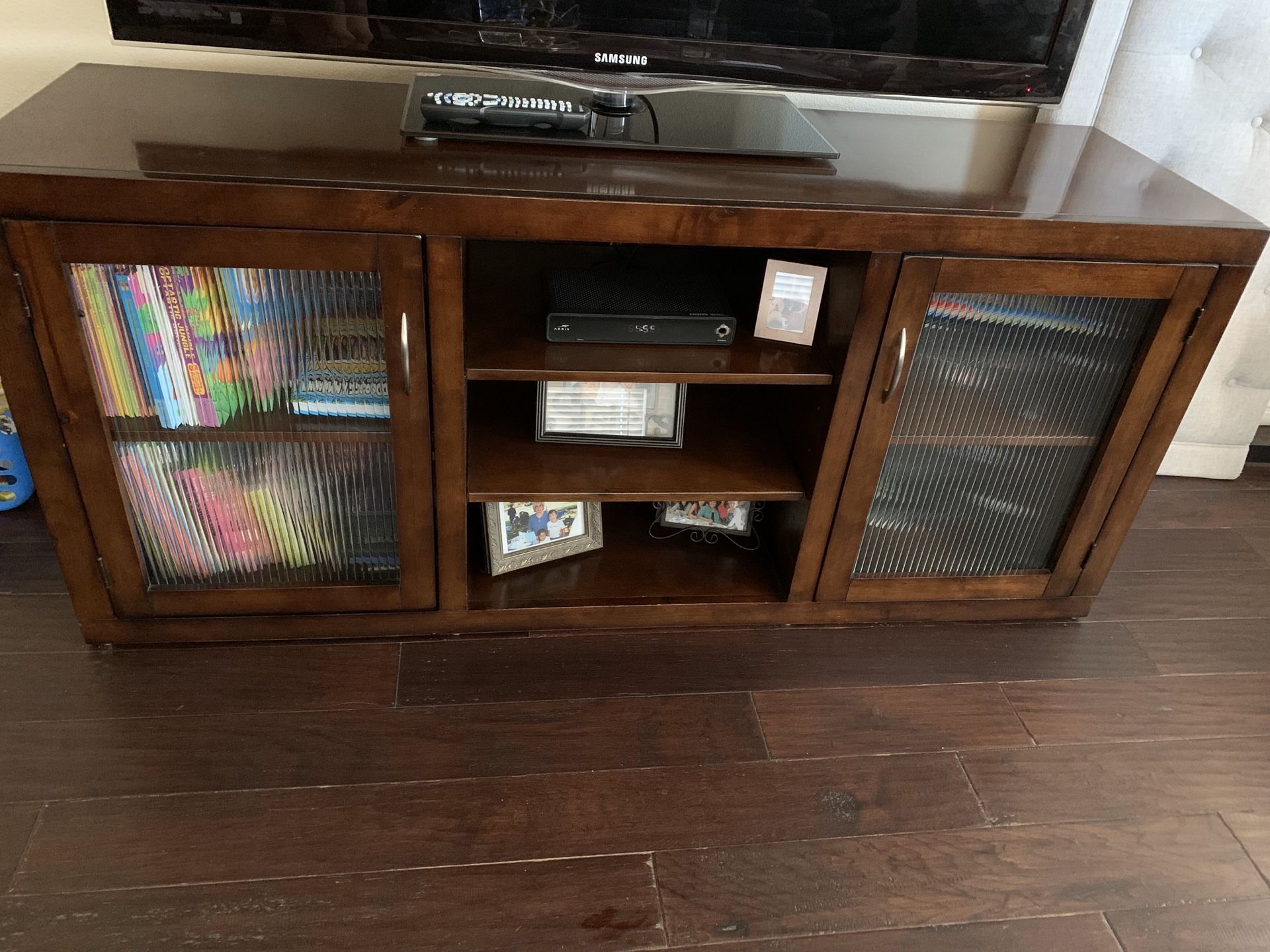 Tv stand