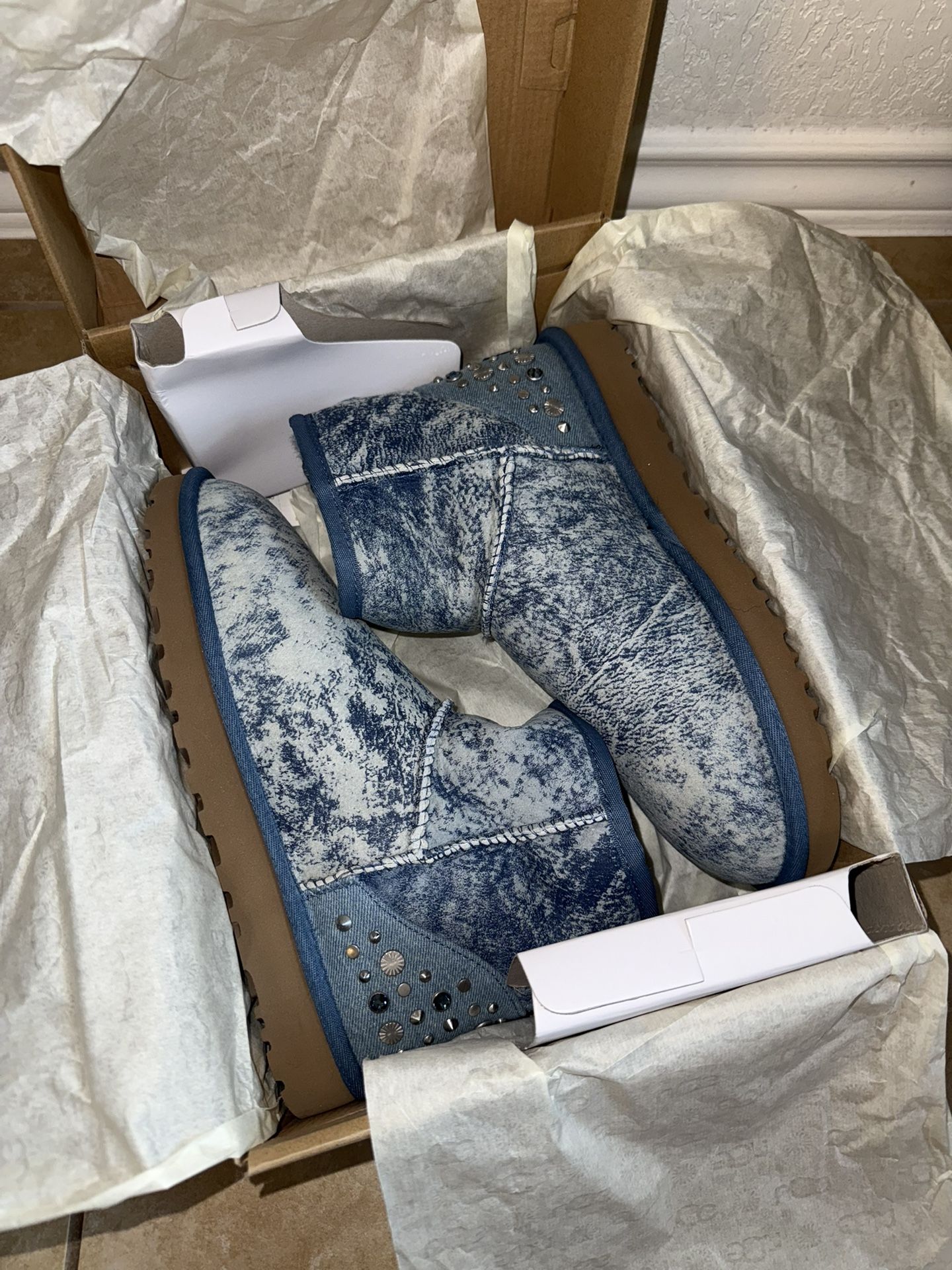 UGG Studded / Bling Mini Boots — Size 8 — Never Worn