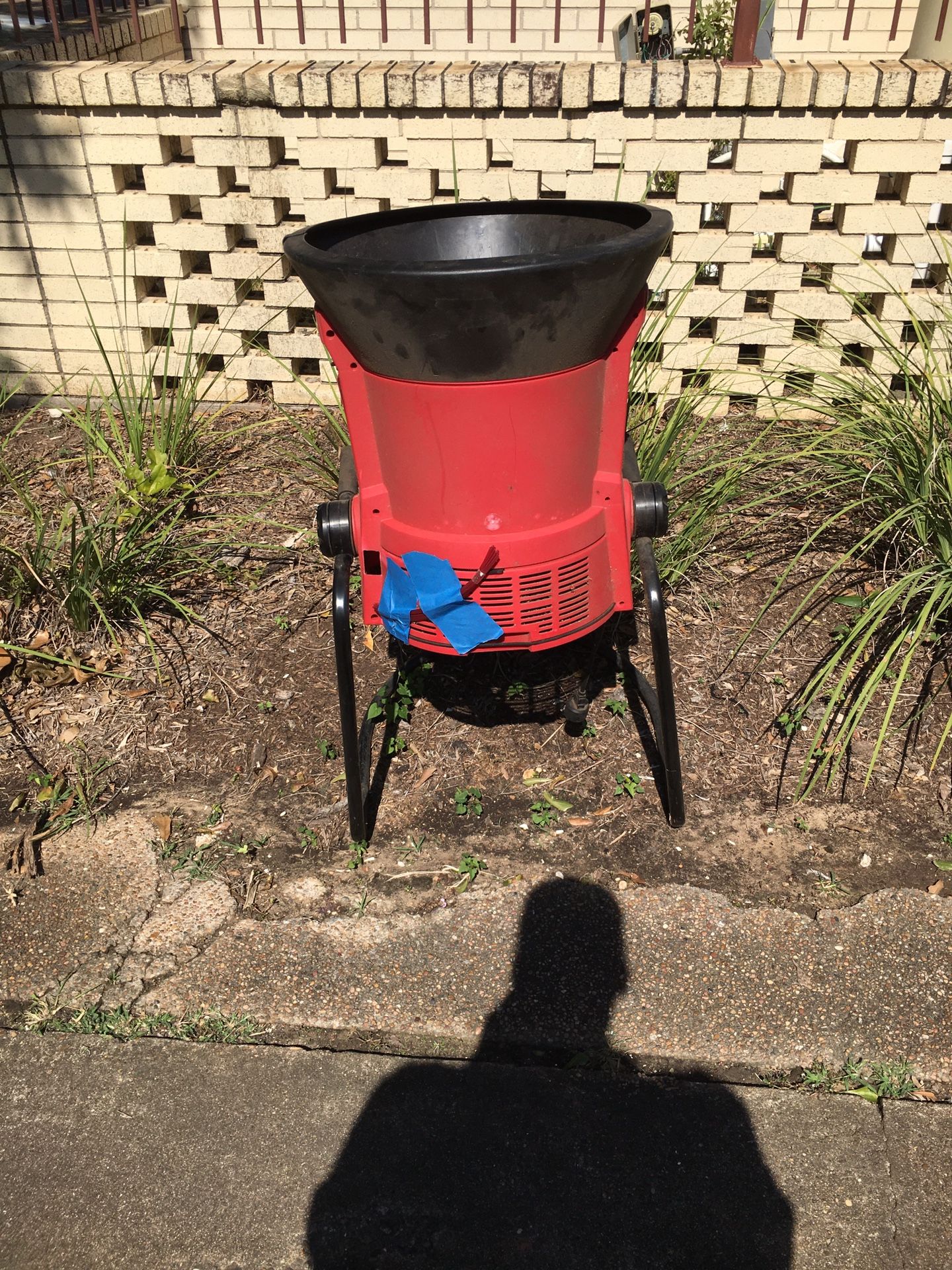Leaf eater Flowtron ultimate mulcher for Sale in Houston, TX