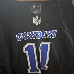 Dallas Cowboys XXL Parsons jerseys