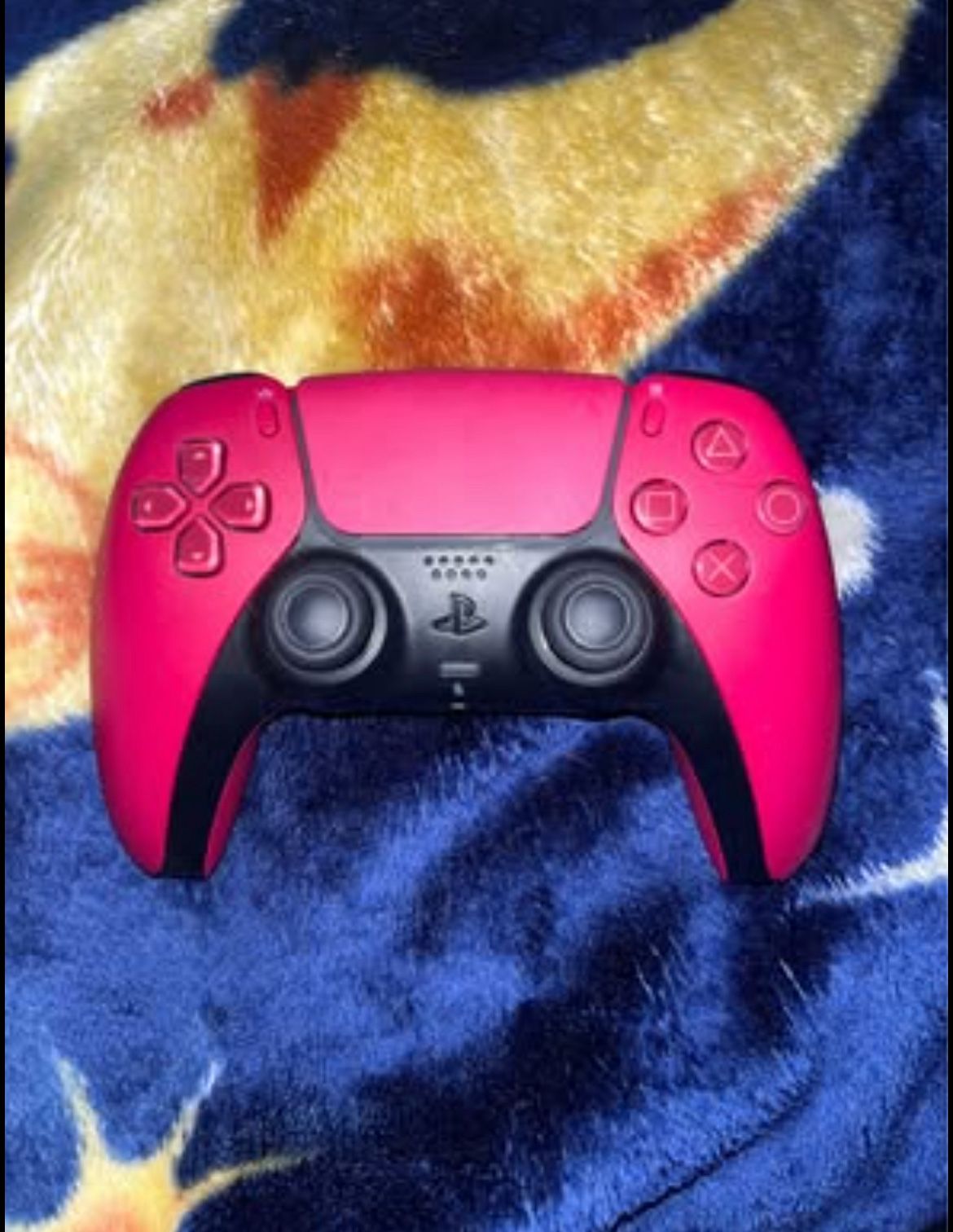 PINK PS5 CONTROLLER
