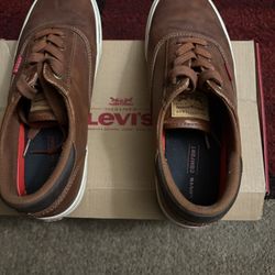 Men’s Shoes