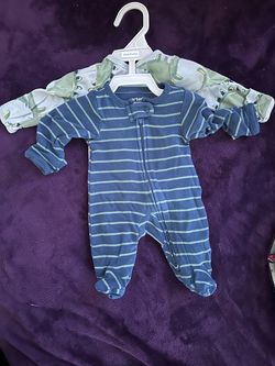Carters Preemie Sleep and play