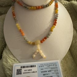 Estate Piece -Stunning Jade Beaded Necklace with Card 