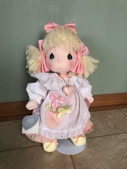 Vintage 1985 Precious Moments Plush “Heather” Doll by Applause with stand