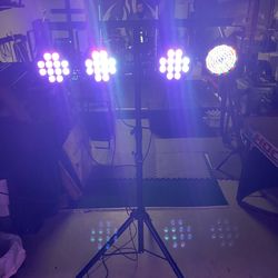 Proline ThinTri64 PAR 64 Tri-LED Lights with DJ lighting stand and DMX cables 