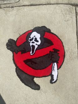 Handmade Rug, Ghostbusters Themed Ghost face‼️