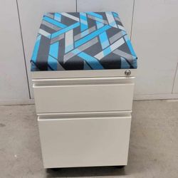 Metal File Cabinet With Key 4 Available $50 Each