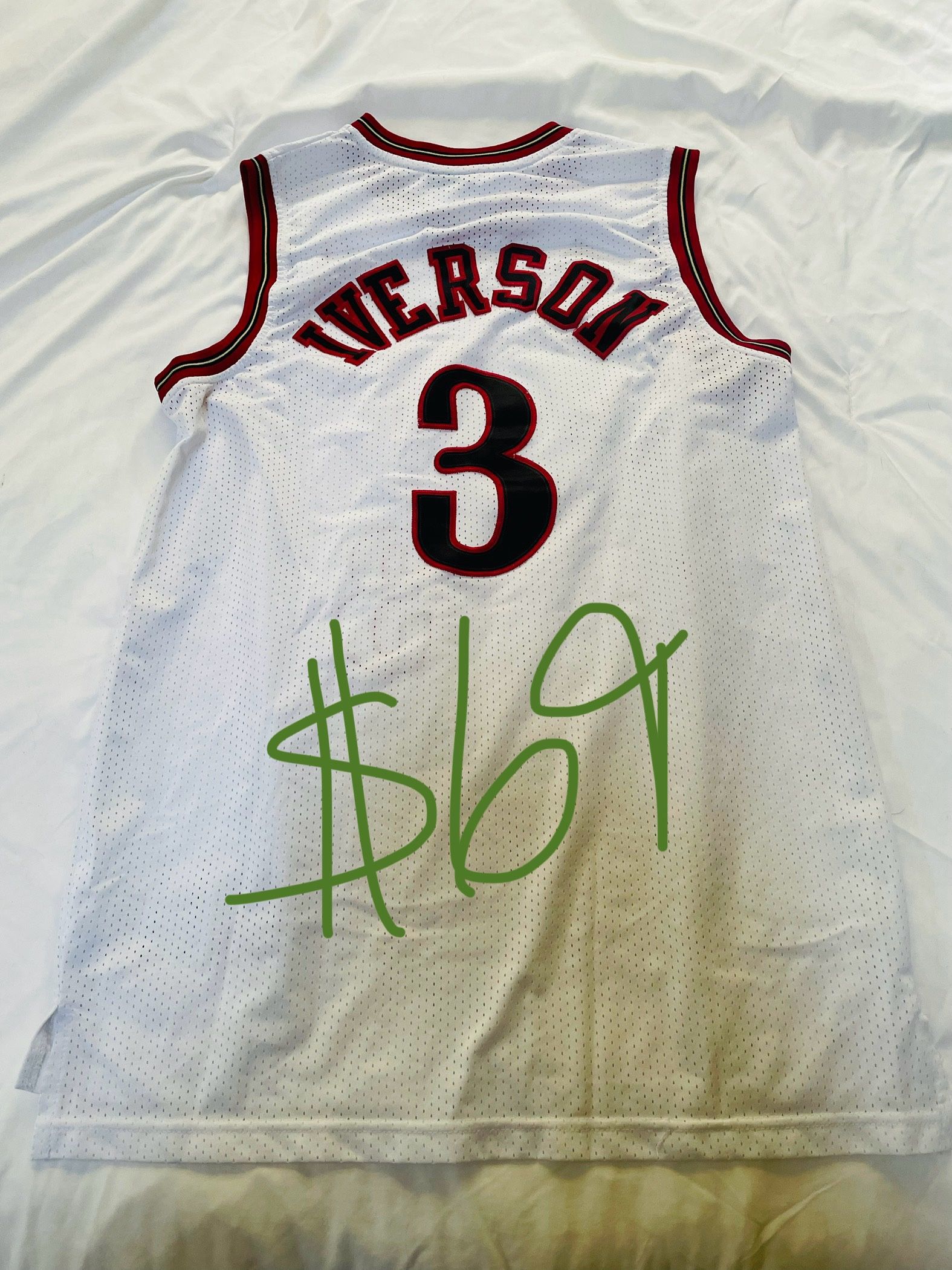 Classic Iverson 76ers Jersey XL - MINT CONDITION
