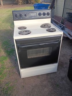 Frigidaire Electric Stove