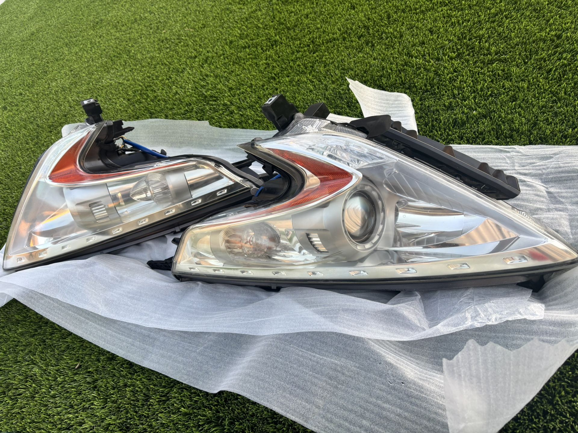 2009 Nissan 370Z Nismo Headlight LH RH xenon HID OEM