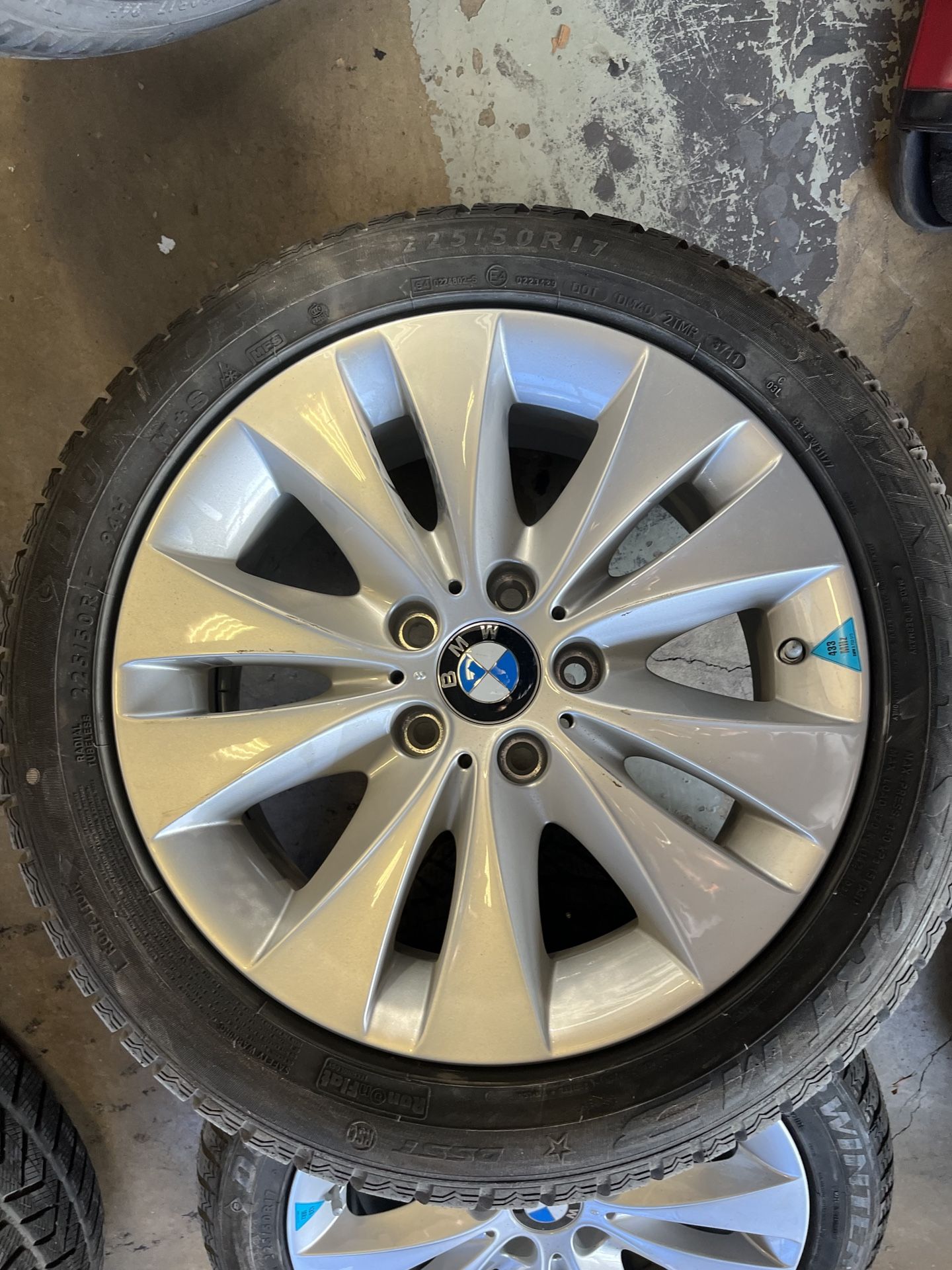 Brand New Set Of Pirelli Rims And Tires