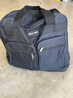 New Duffle Bag With Wheels