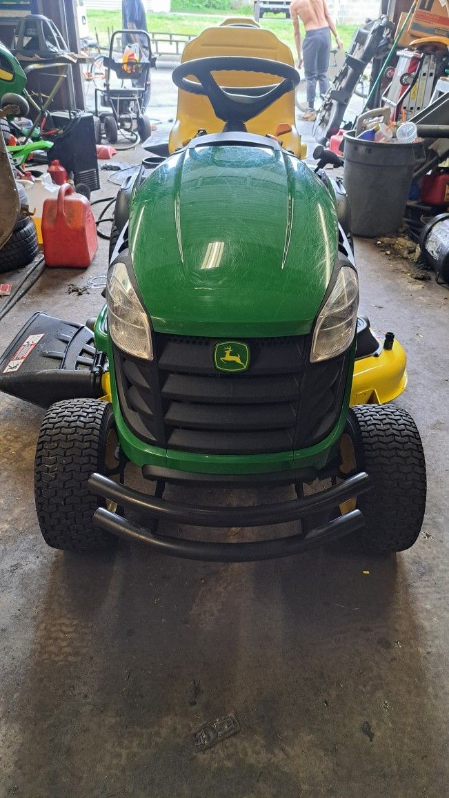 For Sale: 2020 John Deere E170 25HP with 48" Deck 102hrs $2,500