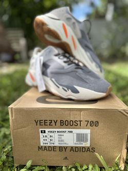 Adidas Boost 700 Magnet Negotiable 