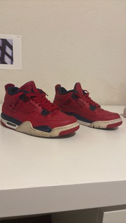 red/navy Air Jordan 4