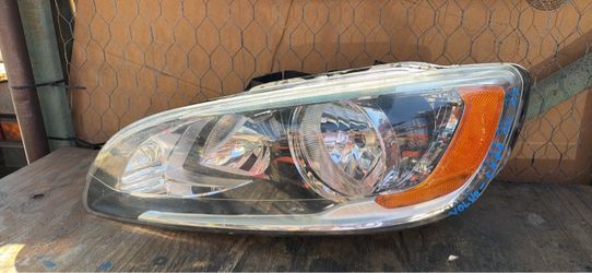 2014 2017 Volvo  xc60  headlights left side