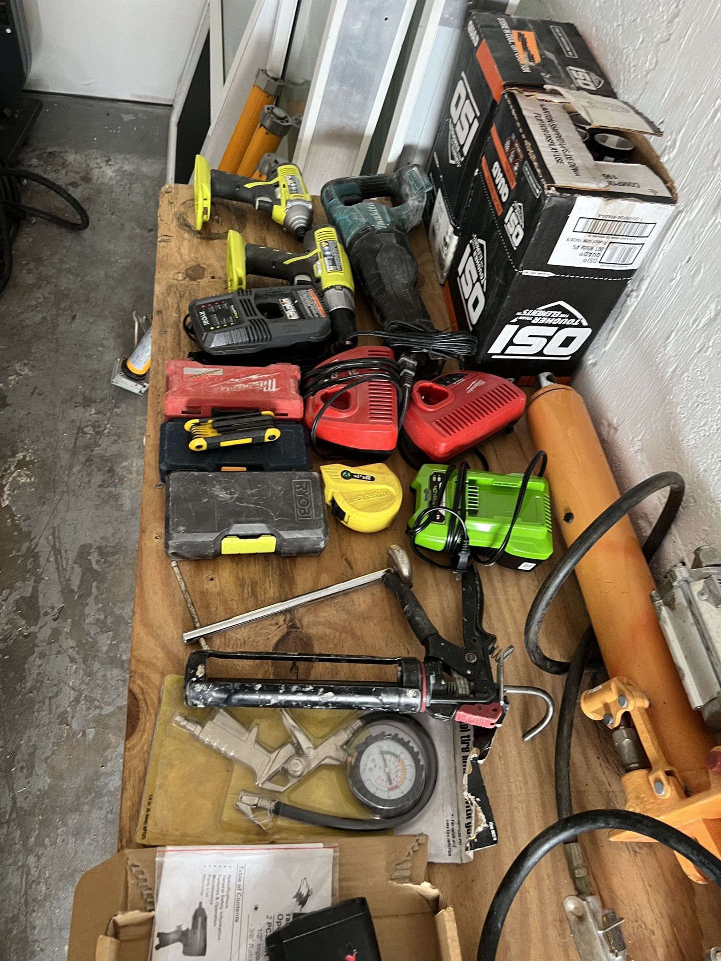 Drils,saws,air tools