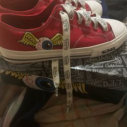 Von Dutch red