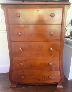 Pali five drawer bedroom dresser chest