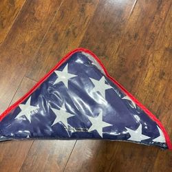 Vintage USA Military Funeral Flag in Plastic Case Stars and Stripes u