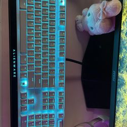 Alienware Wired Keyboard AW510K Missing 2 Keycaps