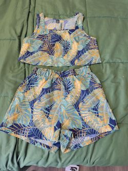 Tropical Print Crop Top and Shorts Set