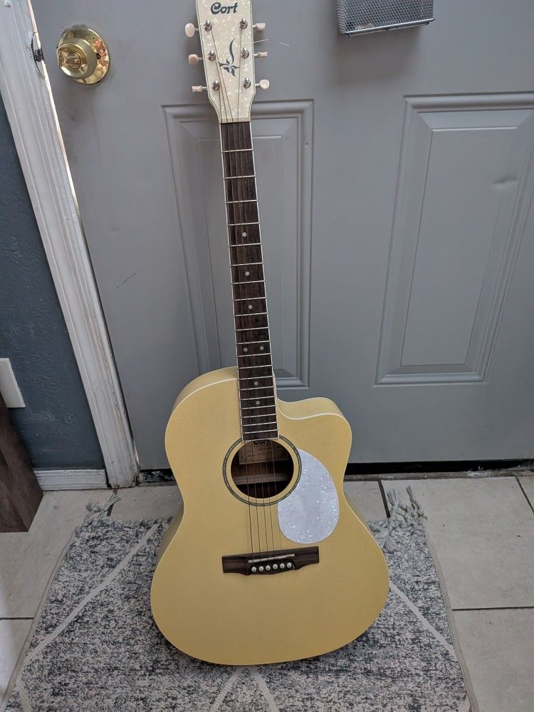 Cort Jade Series Acoustic/Electric Guitar