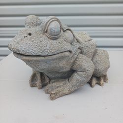 Garden Resin Frog