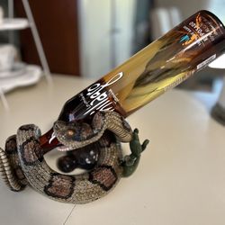 Snake Bottle Holder 
