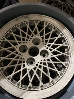 87-89 Toyota Mr2 oem mesh rims.