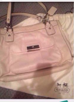 Coach bag authentic
