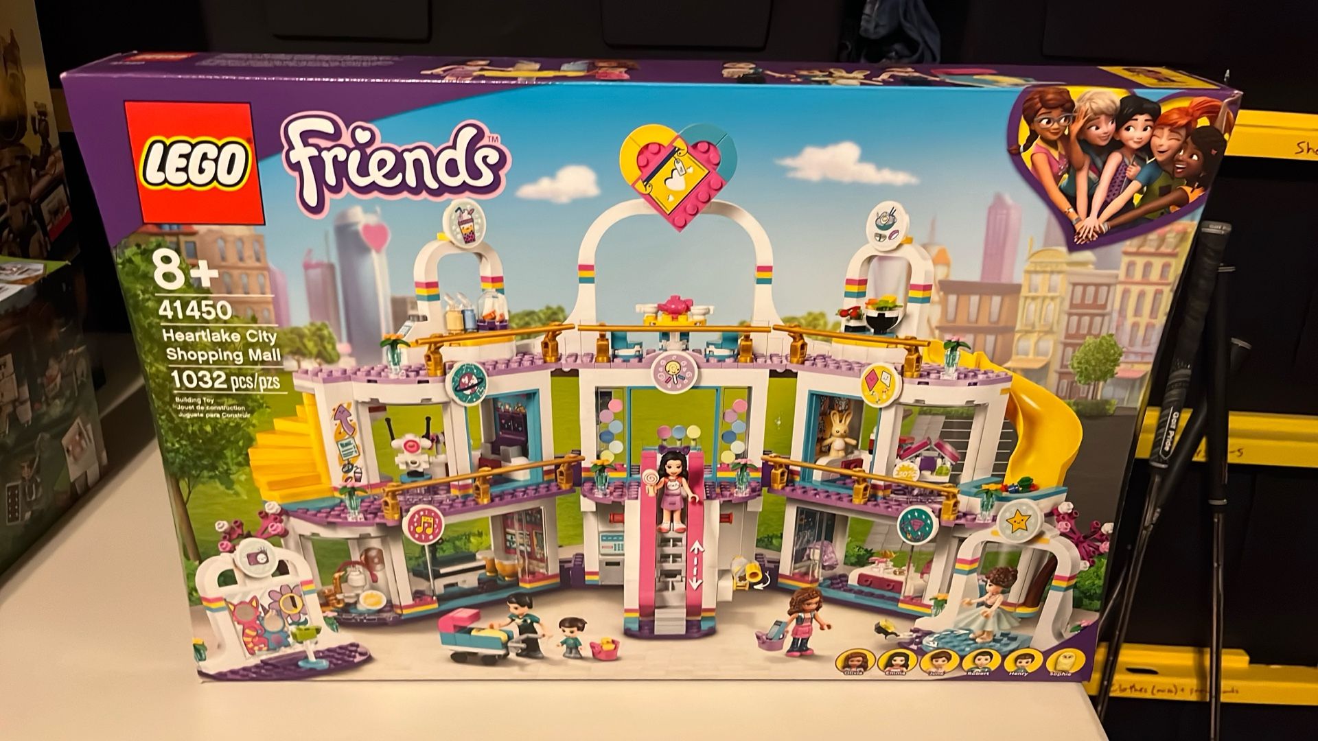LEGO FRIENDS: Heartlake City Shopping Mall (41450)
