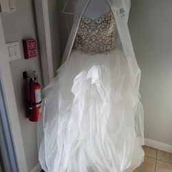 Wedding Gown Maggie Satero 