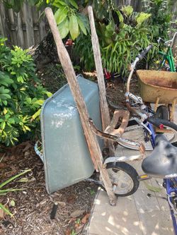 Wheelbarrow