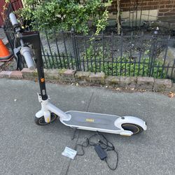 Segway Ninebot G30LP Electric Scooter