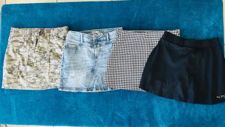 Big girls skorts size 14-16 all for 12 Dlls