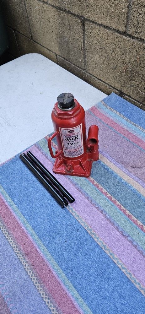 Bottle Jack