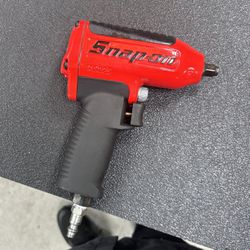 3/8" Drive Air Impact Wrench (Red)