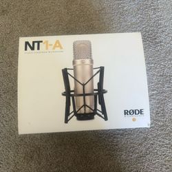 Rode NT1-A Microphone-Like New