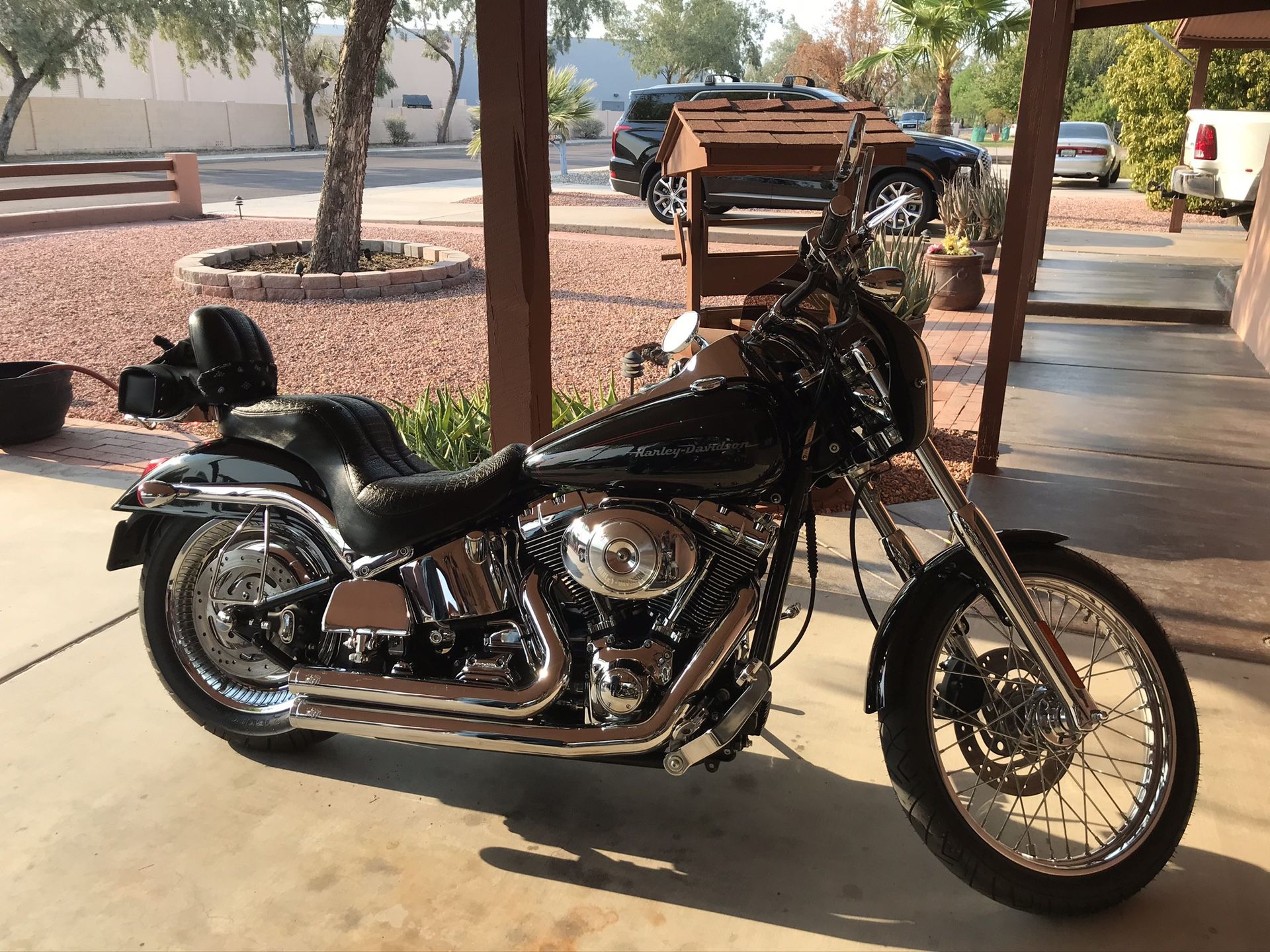 Harley Davidson Softail Deuce (Custom Built with HD parts)