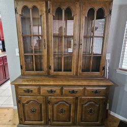 China Cabinet $300 Obo