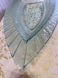 Clear Glass Leaf Shaped Bowl