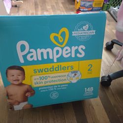 Pampers Swaddlers 